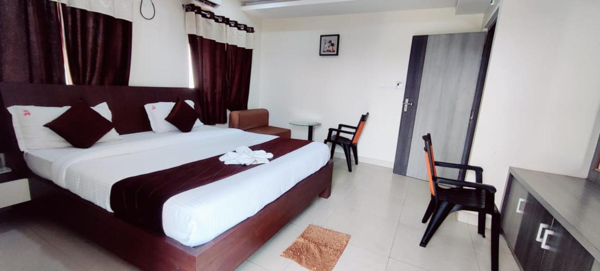 Hotel Shivangi - Balcony Sea View Hotel-excellent Customer Choice- Best Seller By Morservices 3*